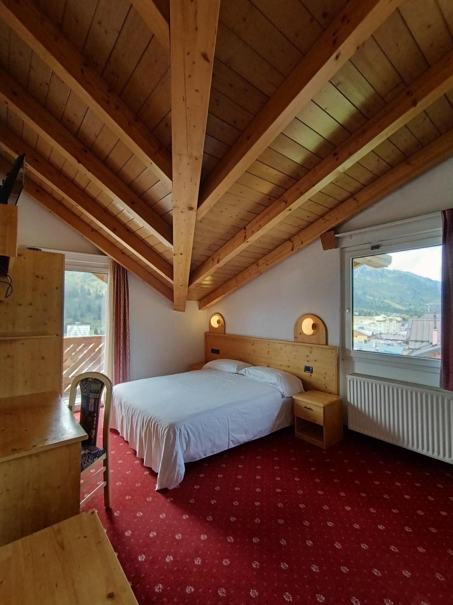פאסו דל טונלה Hotel Cielo Blu מראה חיצוני תמונה