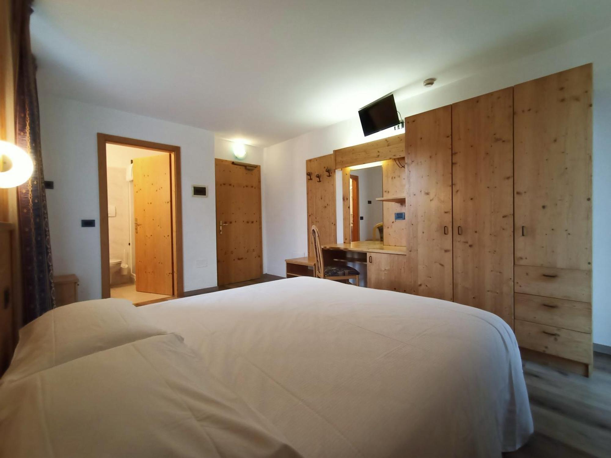 פאסו דל טונלה Hotel Cielo Blu מראה חיצוני תמונה